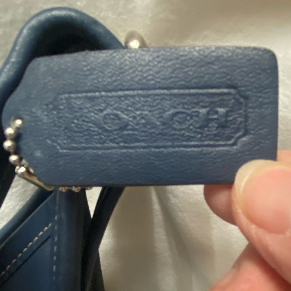Vintage Coach Janice Legacy 9950 Leather Crossbody-Navy - Picture 3 of 12
